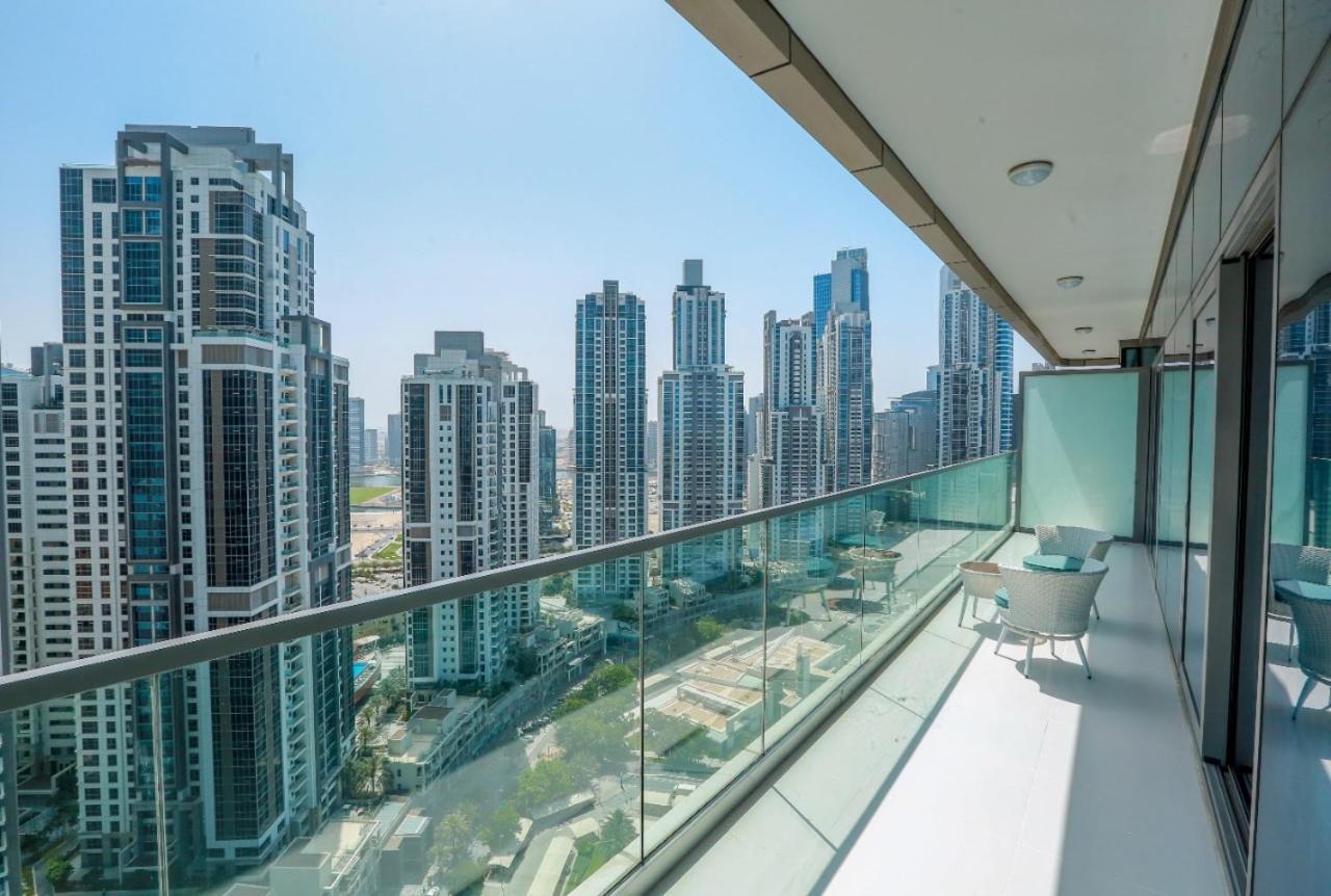 Paramount Midtown -Stunning 2 Bedroom Apt With Burj-Khalifa View ดูไบ ภายนอก รูปภาพ