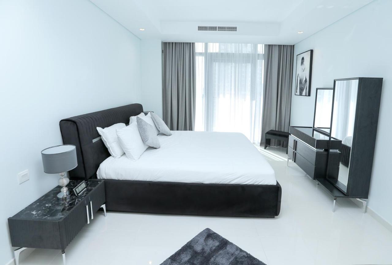 Paramount Midtown -Stunning 2 Bedroom Apt With Burj-Khalifa View ดูไบ ภายนอก รูปภาพ